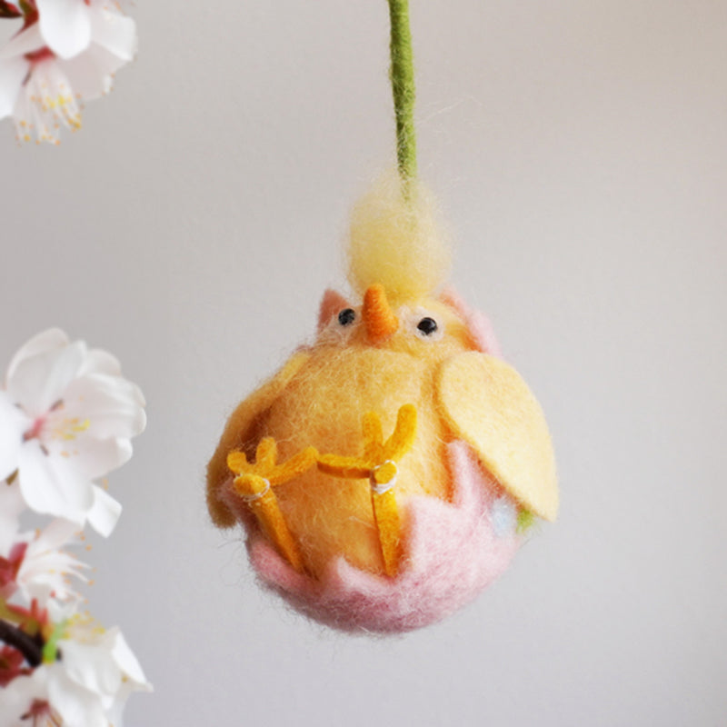 Relaxed Felt Chick