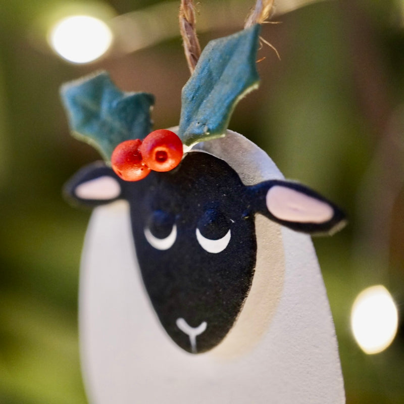 Tin Sheep with Holly